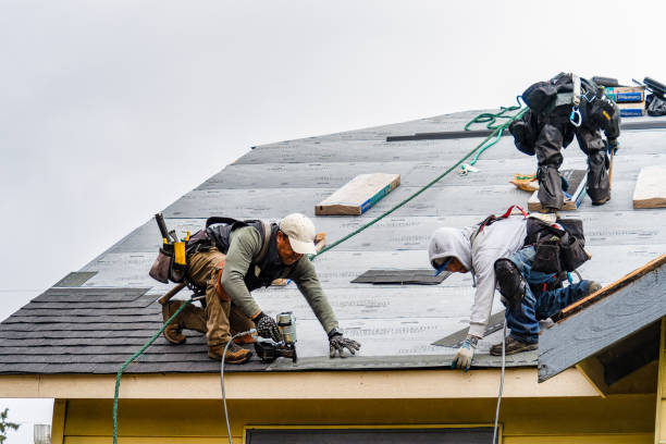 Professional Gutter Installation technician working in Ringtown, PA